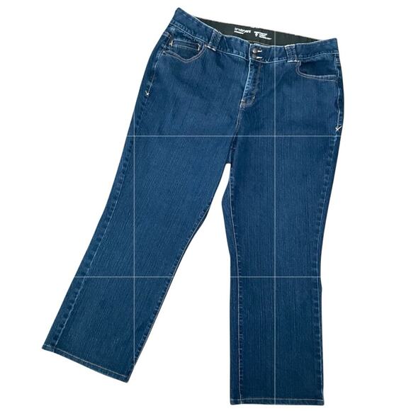 LaneBryant Straight Blue Leg Jeans Size 22 EUC - Picture 1 of 9
